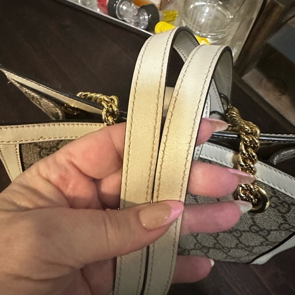 GG padlock Gucci shoulder bag - Picture 10 of 11